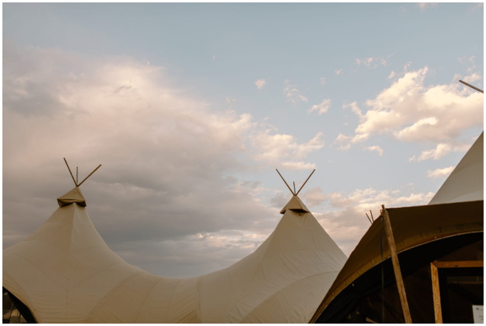 Colorado Wedding Venues with Lodging for Guests | Glamping Venues