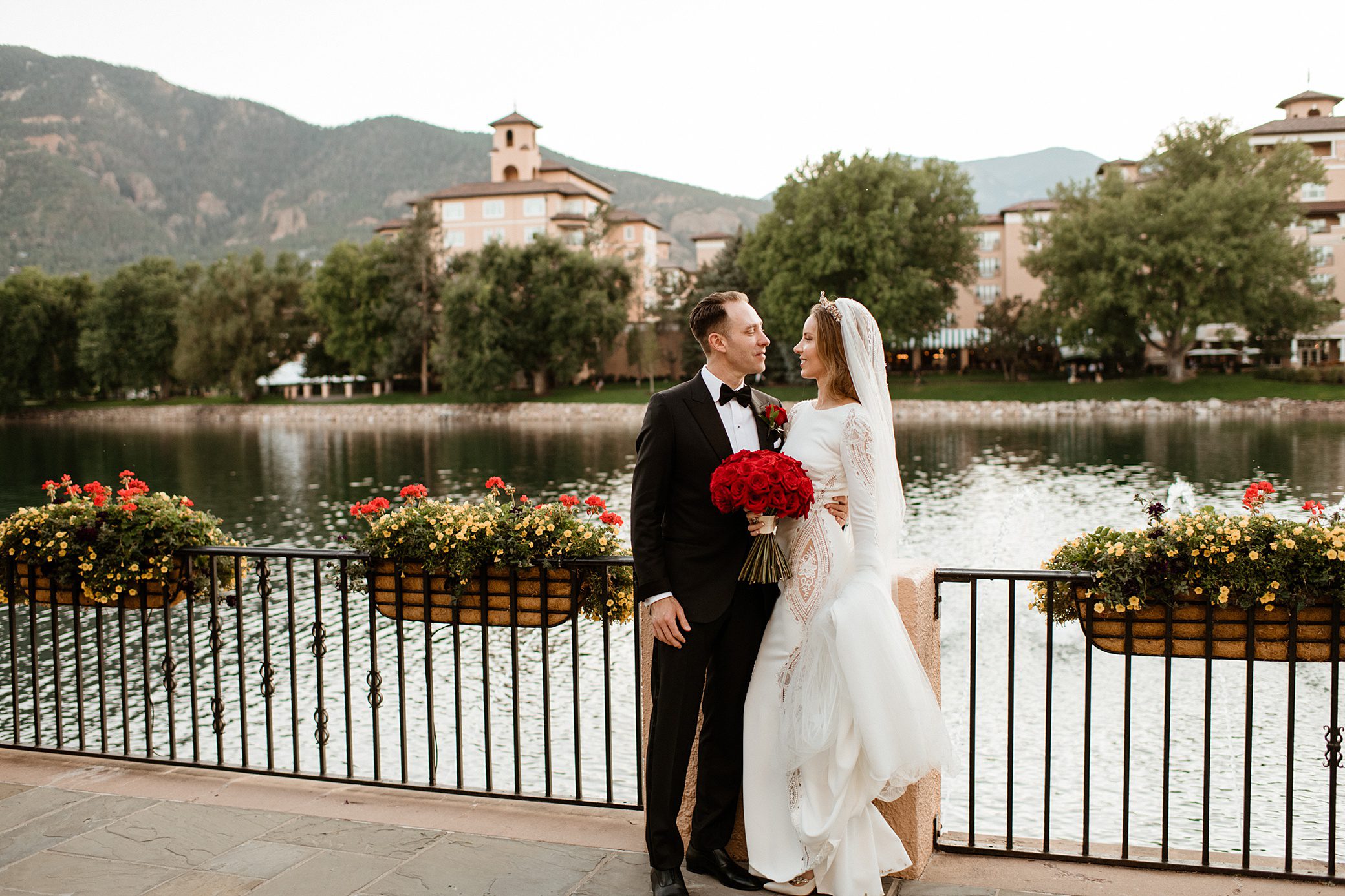 The Broadmoor makes the Ultimate List of Colorado Luxury Wedding Venues
