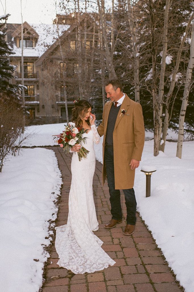 Vail Colorado winter elopement