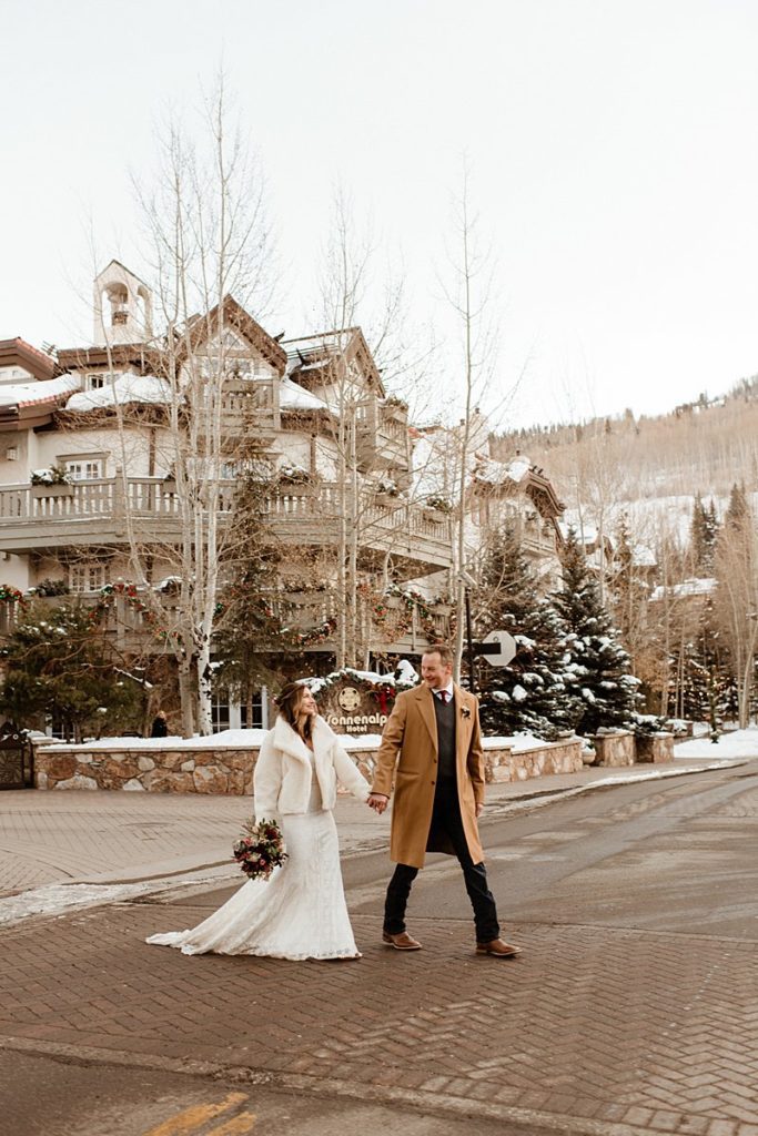 Vail Colorado winter elopement